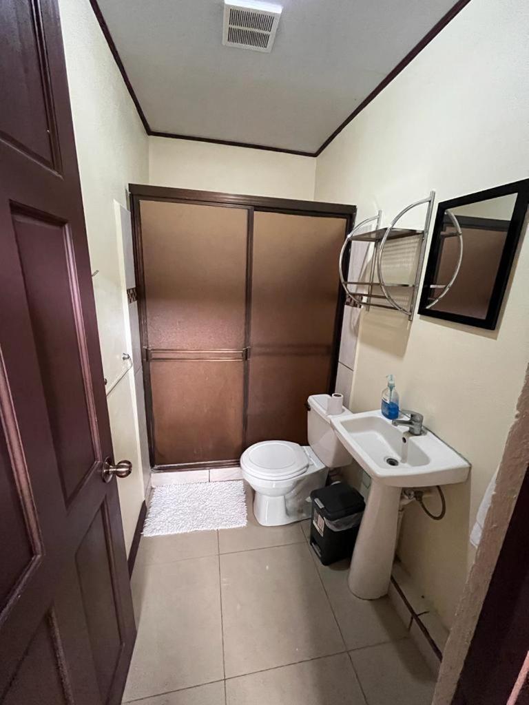 Apartamentos Guzmán El Tejar Bagian luar foto