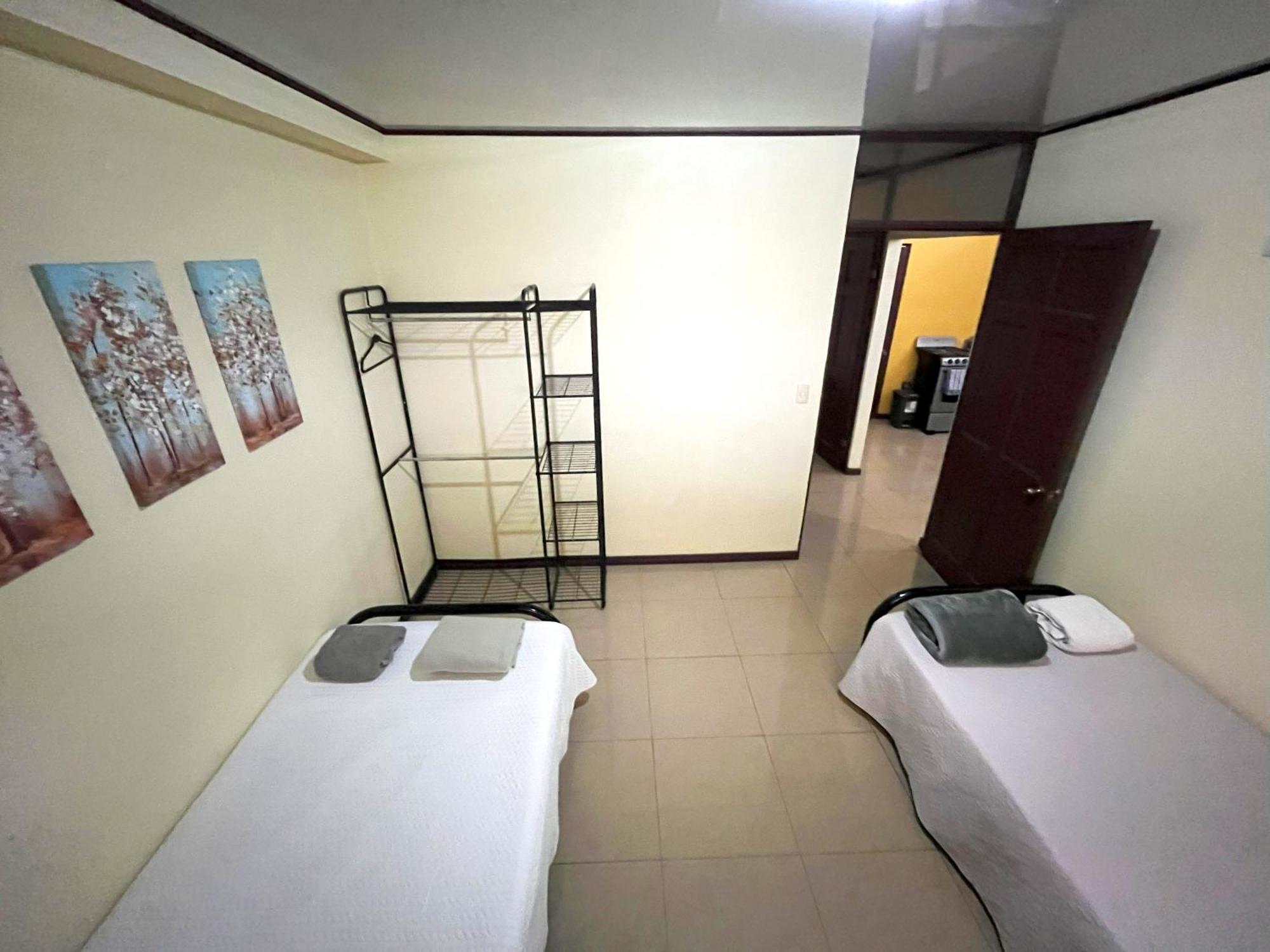 Apartamentos Guzmán El Tejar Bagian luar foto
